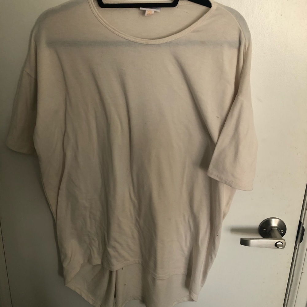 White long t-shirt